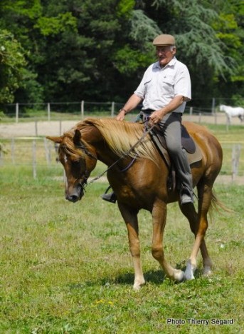 Légèreté - Main accompagnante.