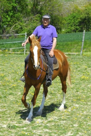 Équitation sans rênes avec Radieuse