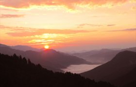 Coucher de soleil sur les Pyrénées espagnoles